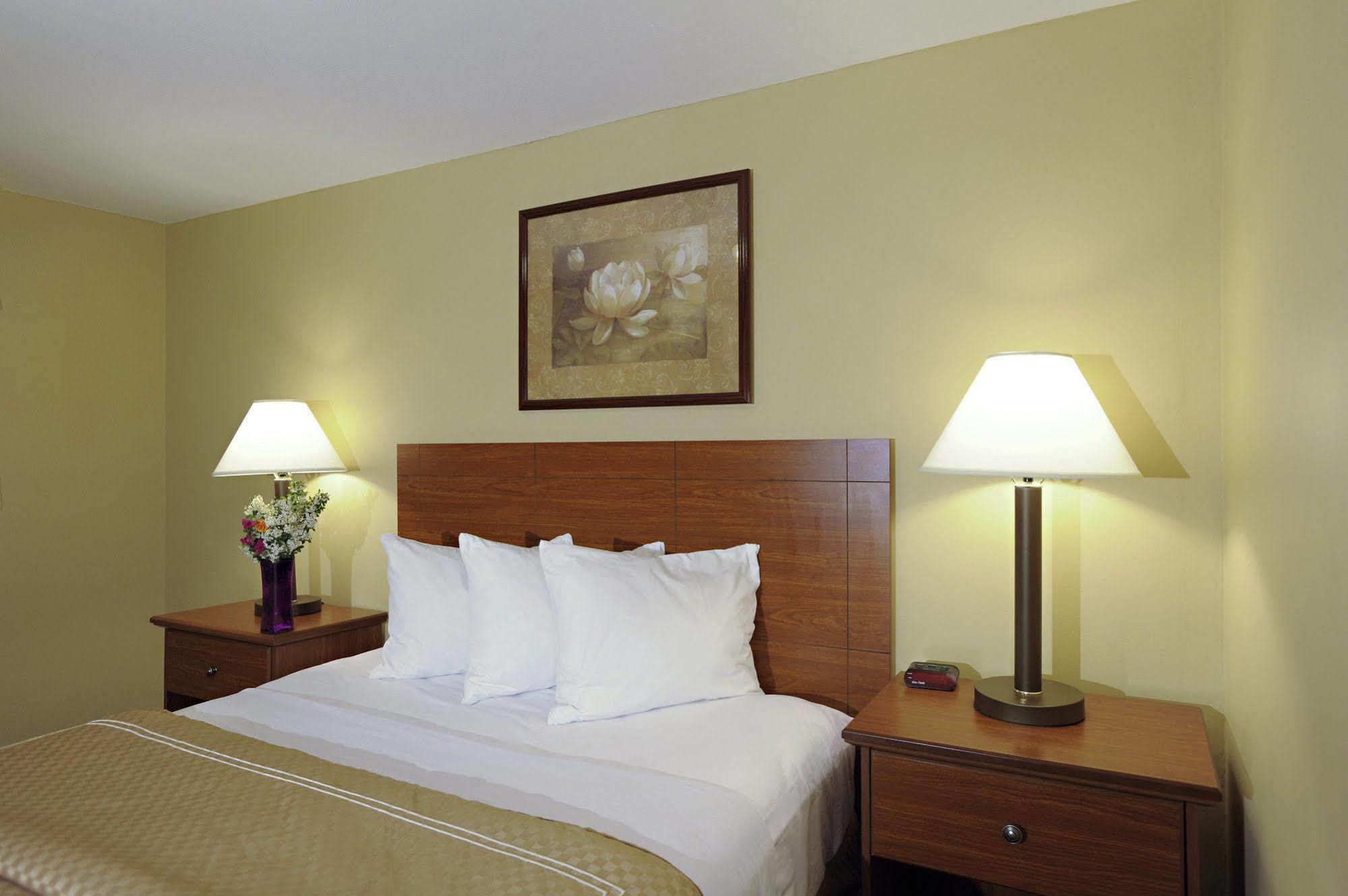 Mt. Madison Inn & Suites Gorham Exterior foto